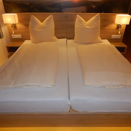 酒店 & Hubertushoehe - Ihr Fuer Urlaub Mit Hund 3*