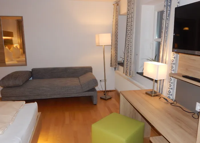 Hotel & Hubertushoehe - Ihr Fuer Urlaub Mit Hund Schmallenberg