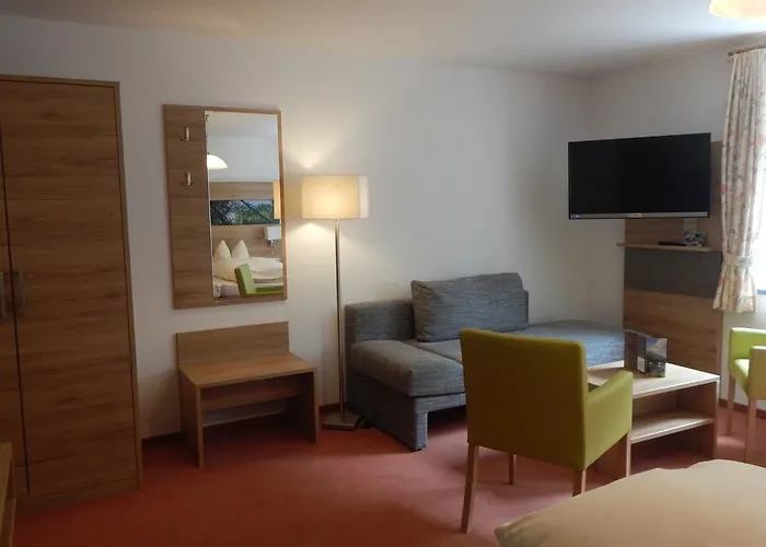 & Hubertushoehe - Ihr Fuer Urlaub Mit Hund Schmallenberg